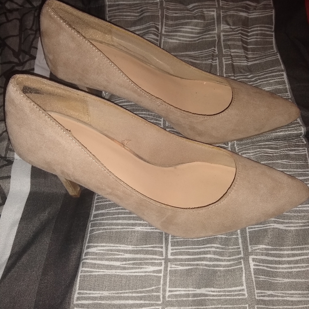 Nude heels